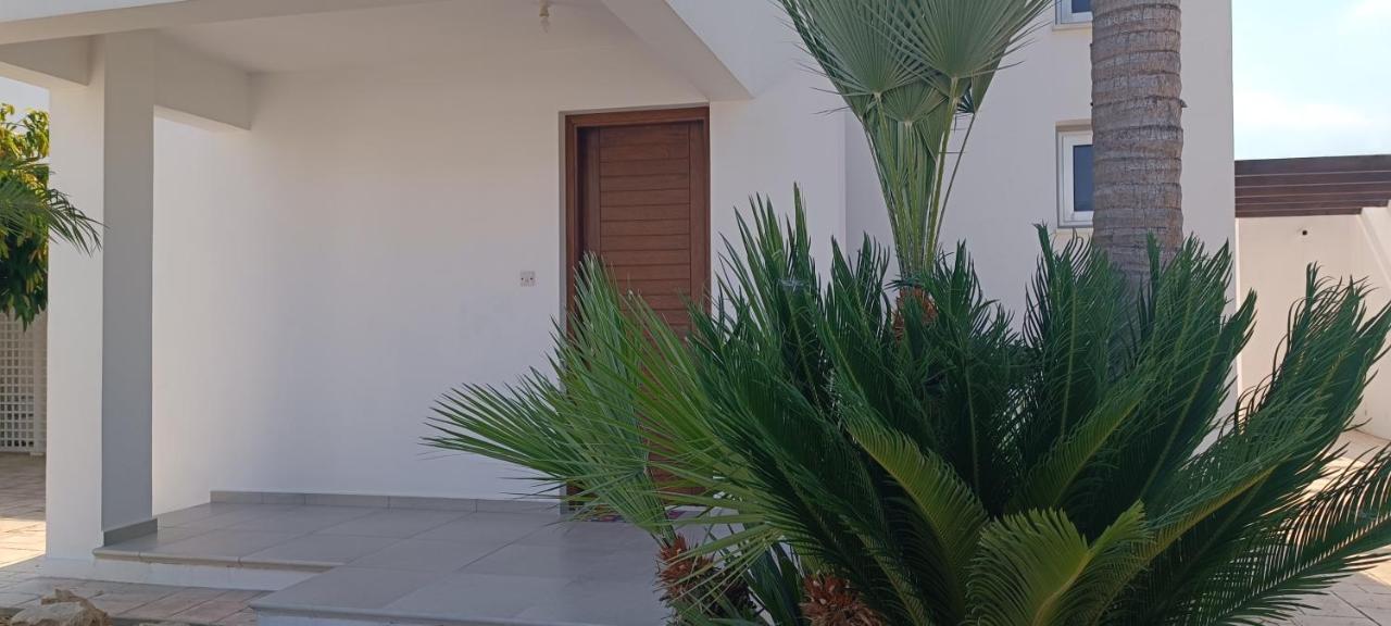 Colonial Villa 32 Perivolia Bagian luar foto